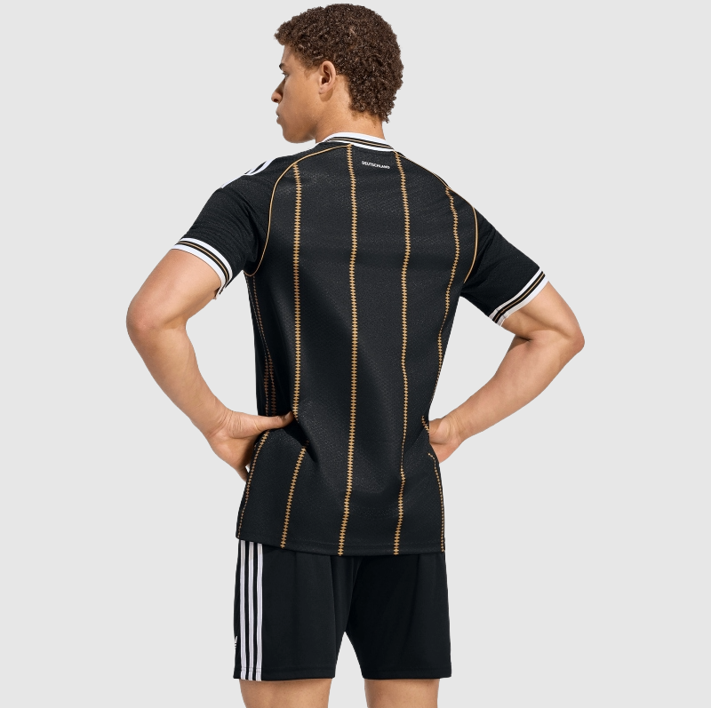 Camisa Alemanha III 26/27 Torcedor - foto 4